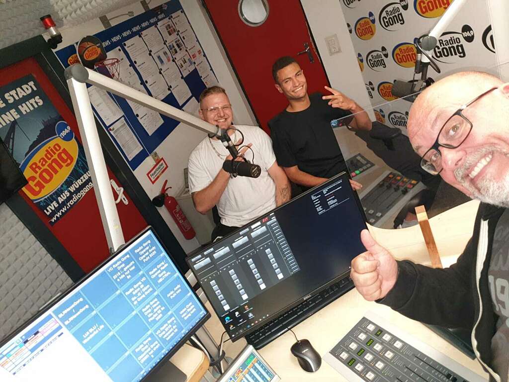 Lui Blu Podcast 2021 07 08 Bild Lui Blu Podcast 2021 07 08 Bild